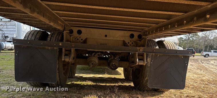 image for item OK9497 2004 Utility Trailers VS2DC dry van trailer