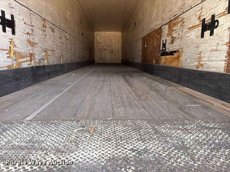 image for item OK9497 2004 Utility Trailers VS2DC dry van trailer