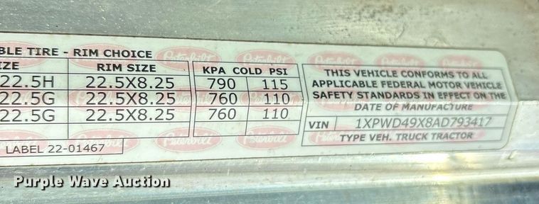 image for item OK9498 2010 Peterbilt 388 semi truck