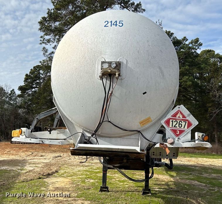 image for item OK9499 1991 Vim Trailer Manufacturing 307AL tank trailer