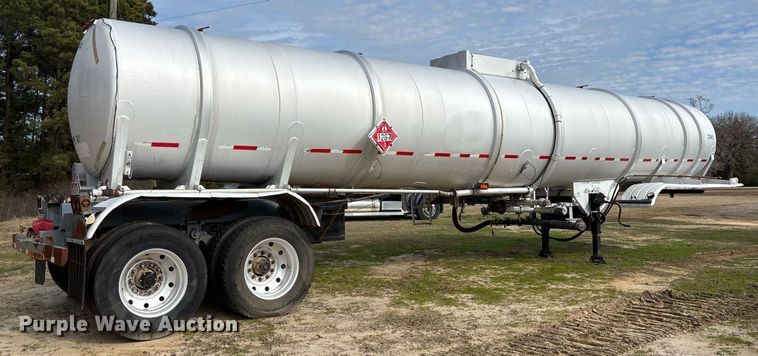 image for item OK9499 1991 Vim Trailer Manufacturing 307AL tank trailer