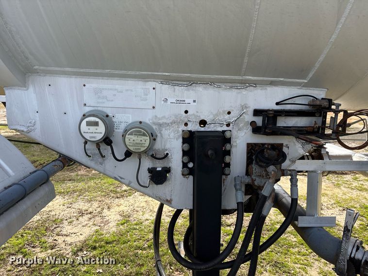 image for item OK9499 1991 Vim Trailer Manufacturing 307AL tank trailer