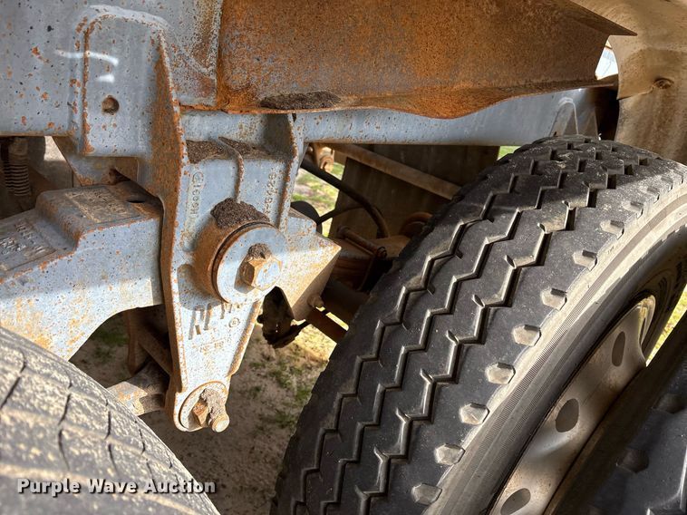 image for item OK9499 1991 Vim Trailer Manufacturing 307AL tank trailer