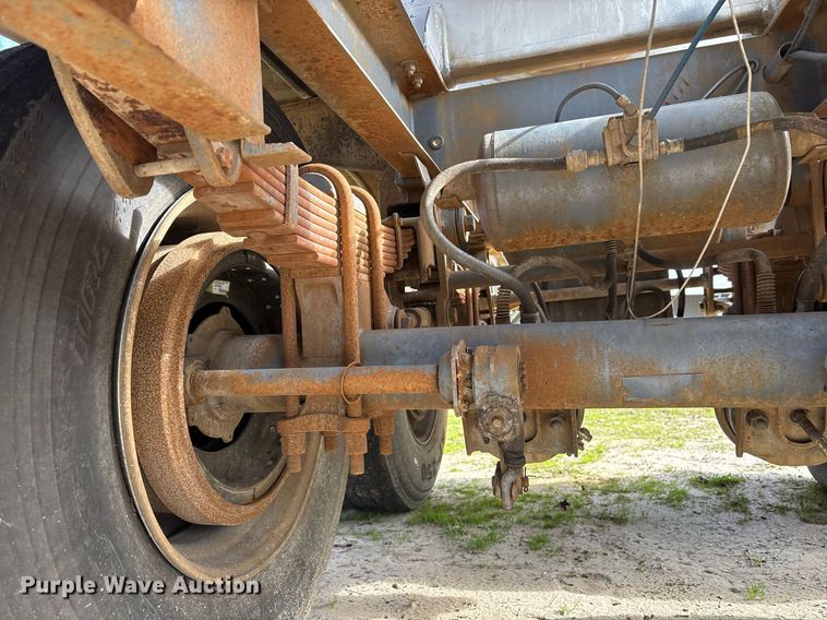 image for item OK9499 1991 Vim Trailer Manufacturing 307AL tank trailer