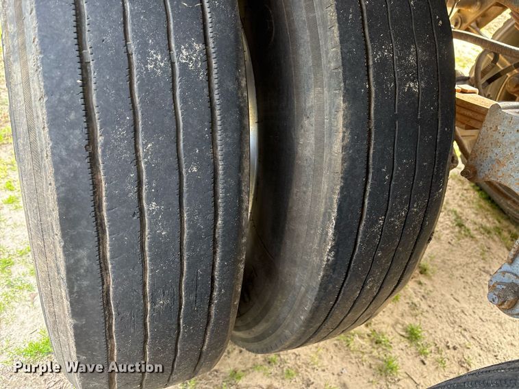 image for item OK9499 1991 Vim Trailer Manufacturing 307AL tank trailer