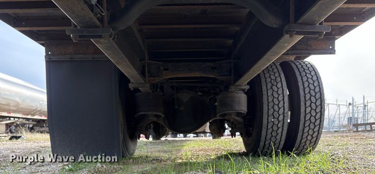 image for item OK9502 2013 Freightliner Business Class M2 box truck