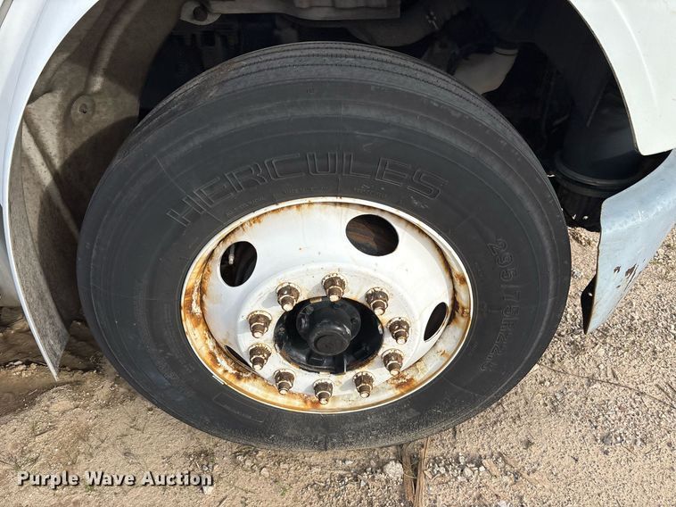 image for item OK9502 2013 Freightliner Business Class M2 box truck