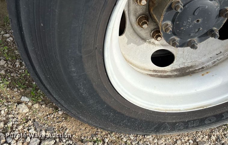 image for item OK9502 2013 Freightliner Business Class M2 box truck