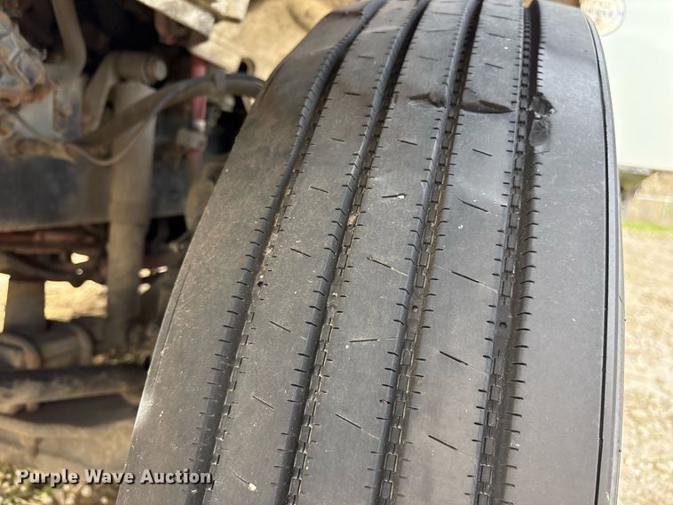 image for item OK9502 2013 Freightliner Business Class M2 box truck