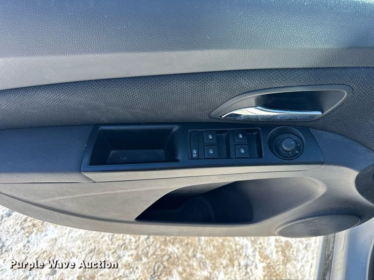 image for item DH9697 2014 Chevrolet Cruze 