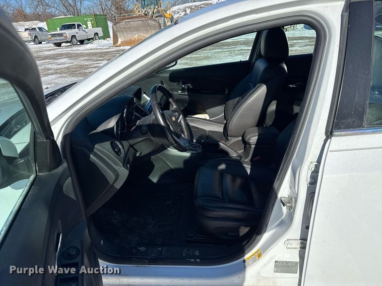 image for item DH9697 2014 Chevrolet Cruze 