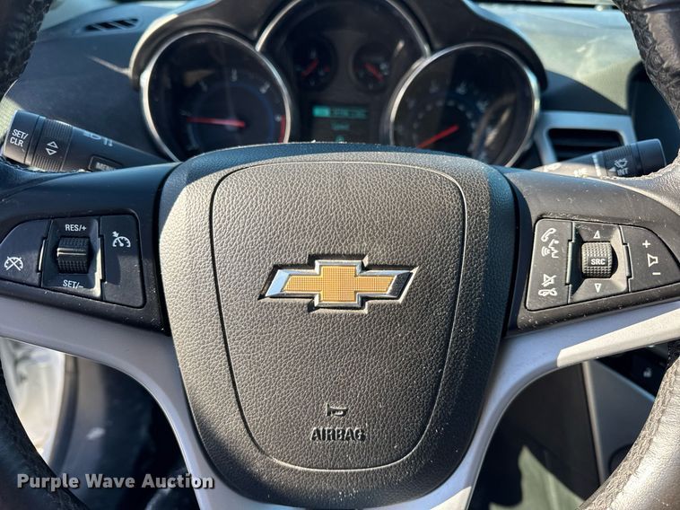 image for item DH9697 2014 Chevrolet Cruze 