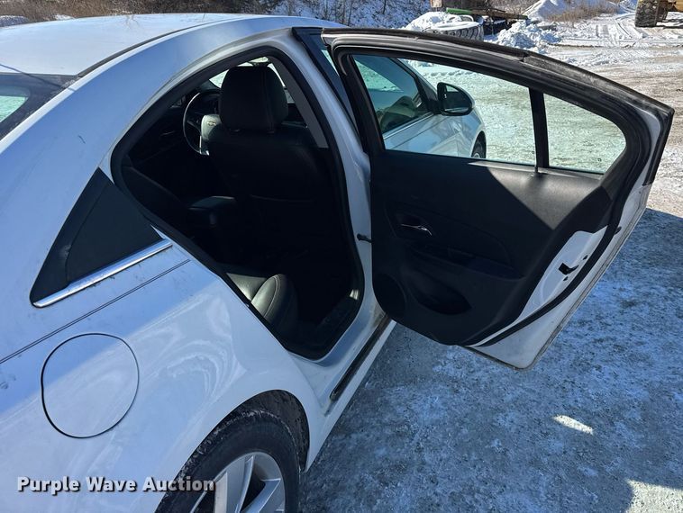 image for item DH9697 2014 Chevrolet Cruze 