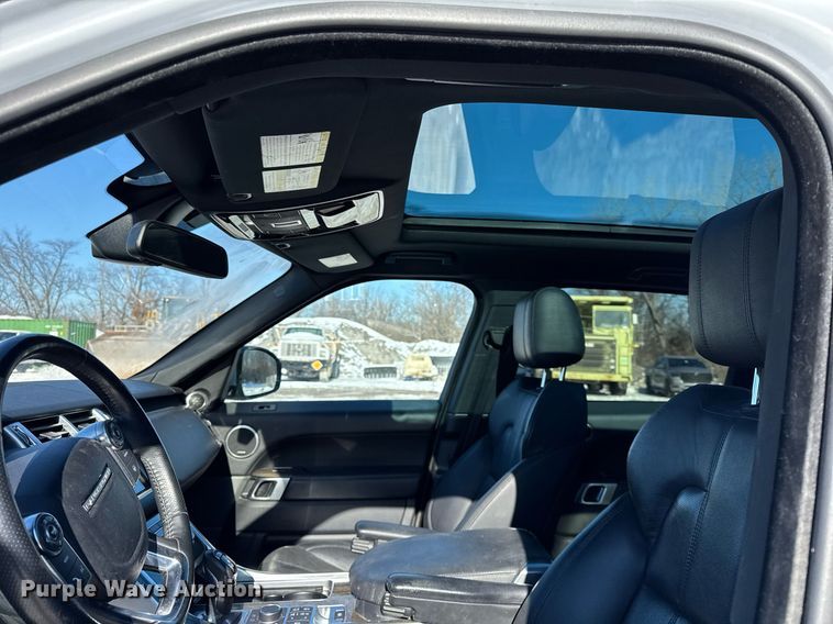 image for item DH9711 2016 Land Rover Range Rover SUV