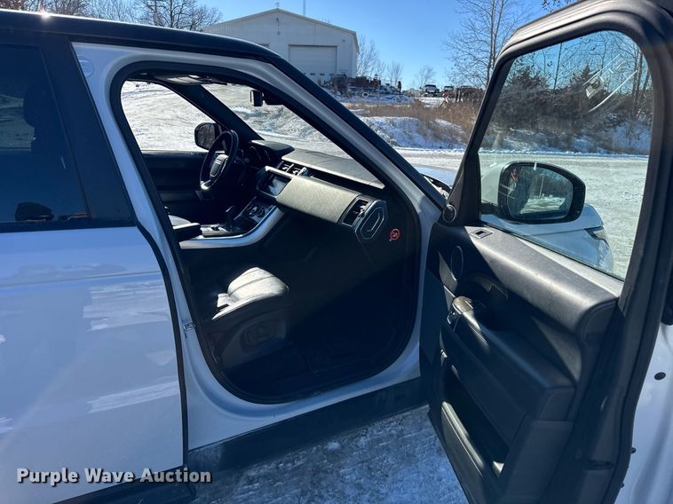 image for item DH9711 2016 Land Rover Range Rover SUV