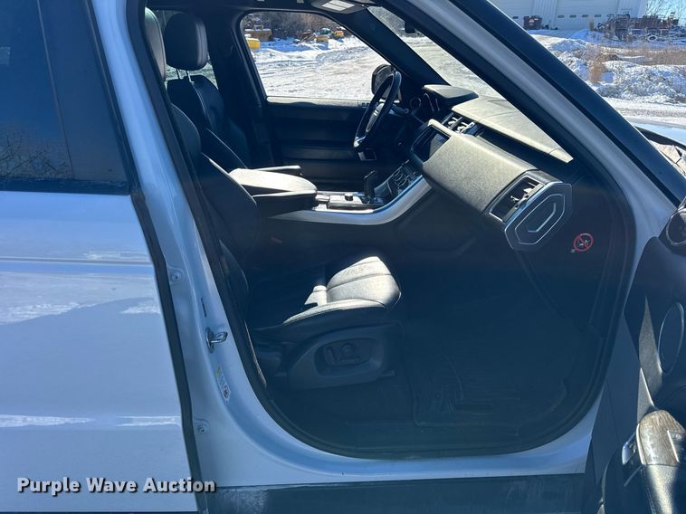 image for item DH9711 2016 Land Rover Range Rover SUV