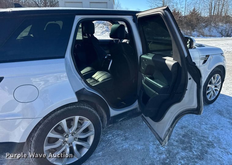 image for item DH9711 2016 Land Rover Range Rover SUV