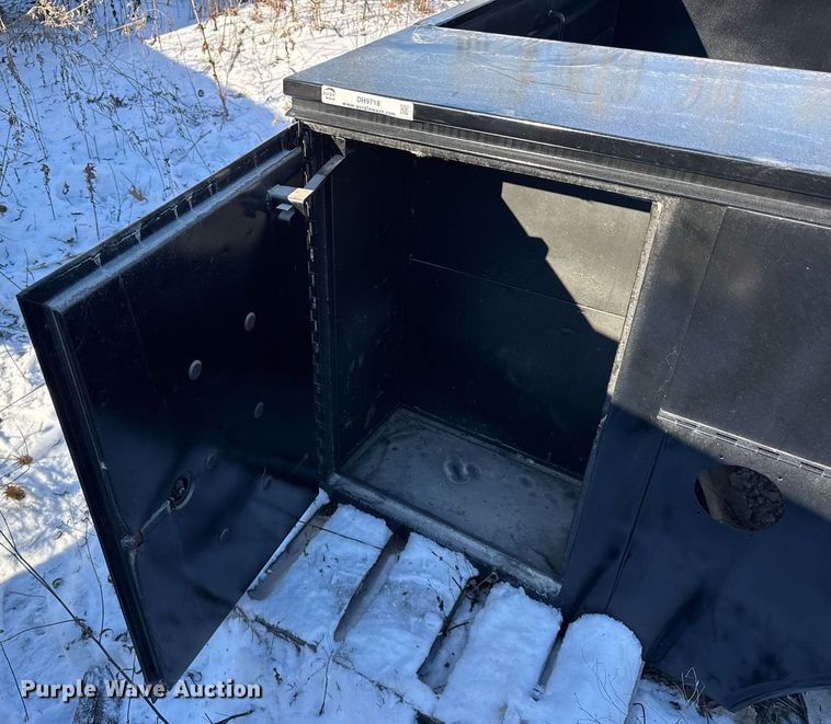 image for item DH9718 Knapheide 696 utility bed