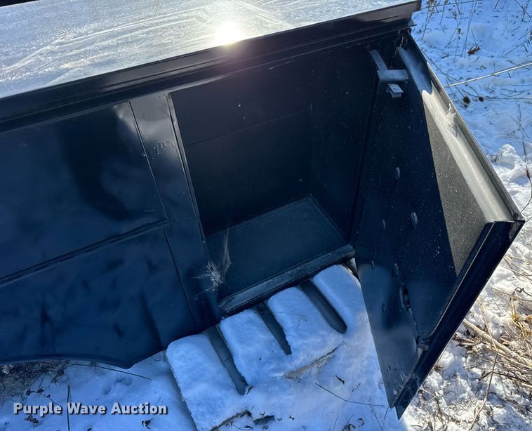 image for item DH9718 Knapheide 696 utility bed