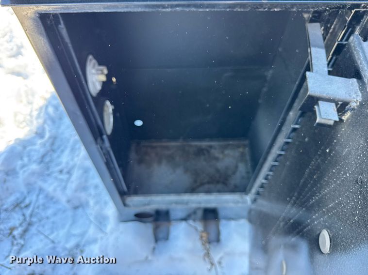 image for item DH9718 Knapheide 696 utility bed