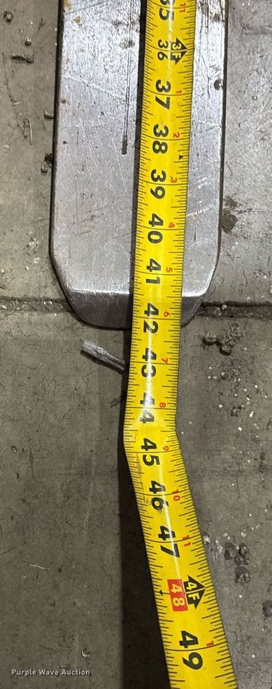 image for item DH9764 2009 Raymond 740 R35T order picker