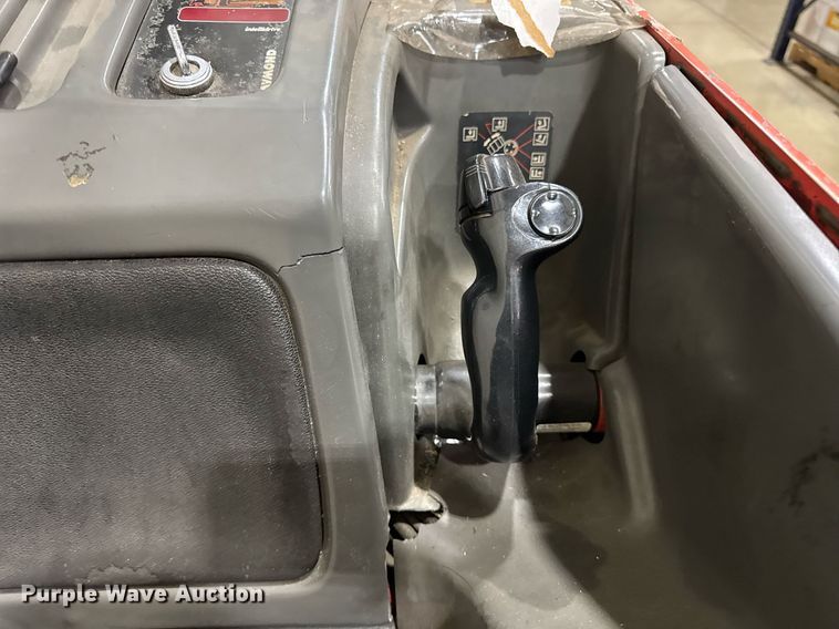 image for item DH9765 Raymond Easi R 30TT order picker