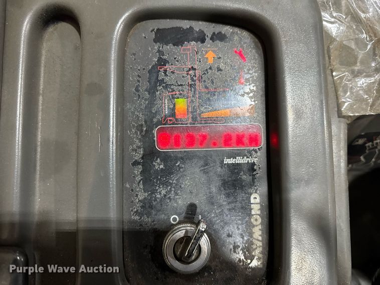 image for item DH9765 Raymond Easi R 30TT order picker