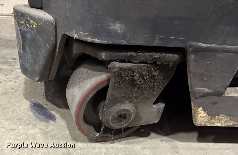 image for item DH9765 Raymond Easi R 30TT order picker