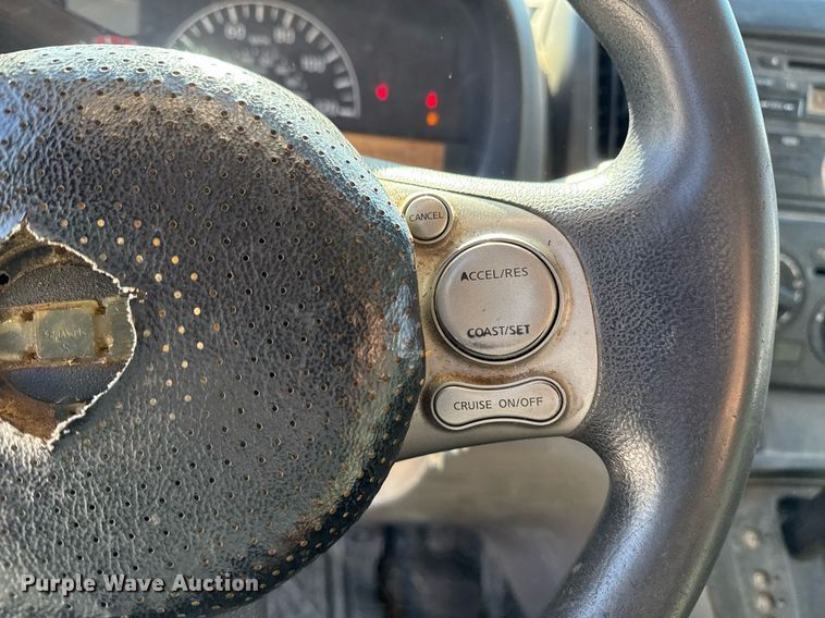 image for item DM5511 2013 Nissan NV200 van