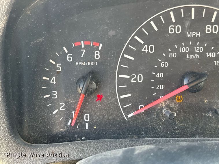 image for item DM5511 2013 Nissan NV200 van