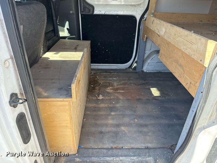 image for item DM5511 2013 Nissan NV200 van