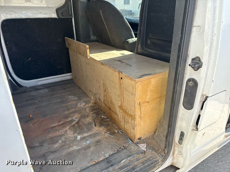 image for item DM5511 2013 Nissan NV200 van