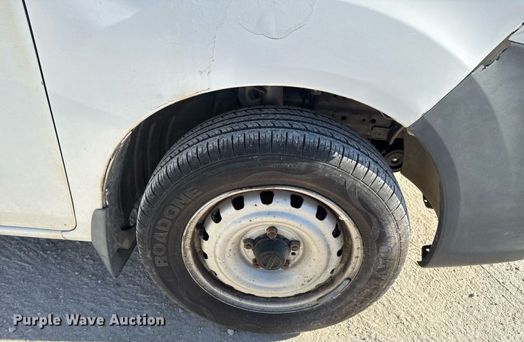 image for item DM5511 2013 Nissan NV200 van