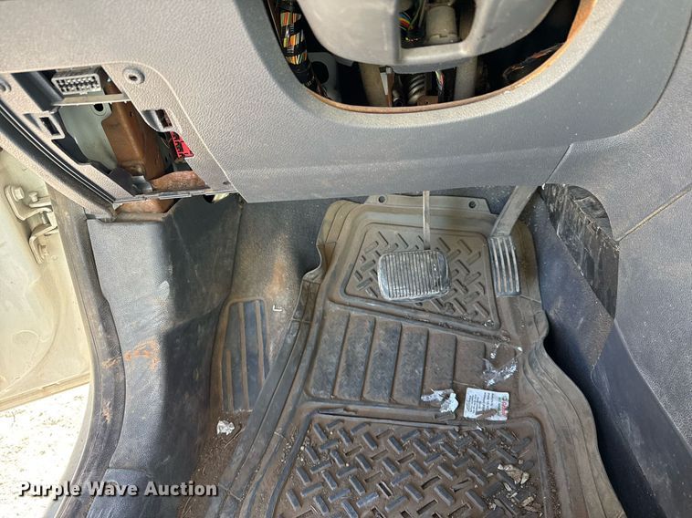 image for item DM5512 2010 Ford Transit Connect van