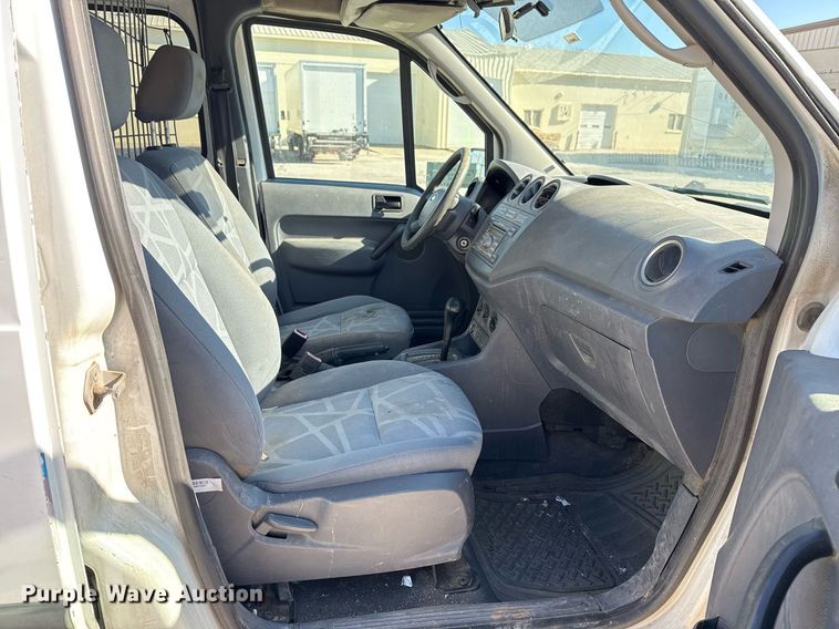 image for item DM5512 2010 Ford Transit Connect van