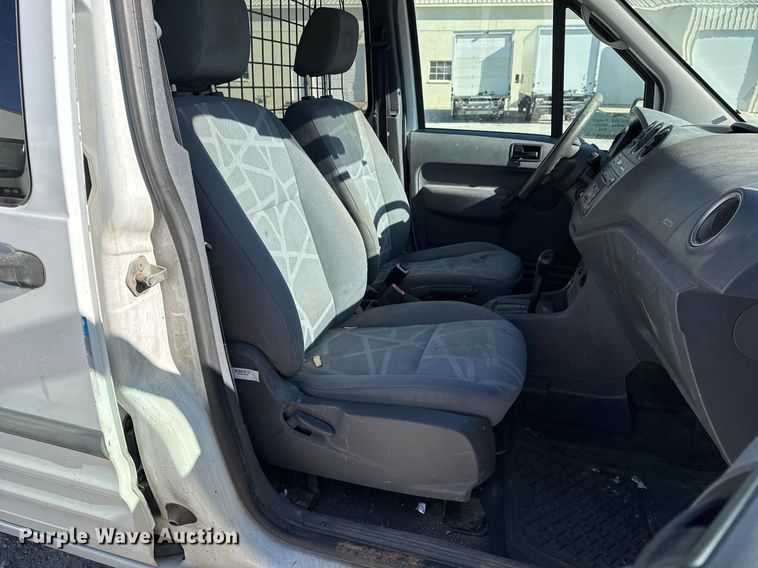 image for item DM5512 2010 Ford Transit Connect van