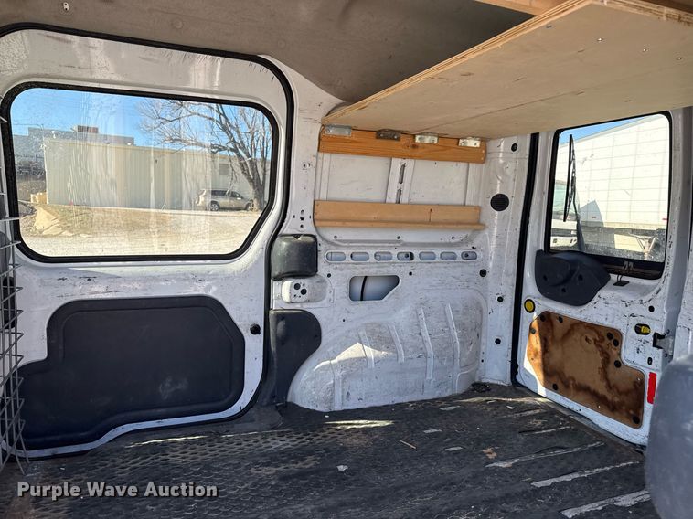 image for item DM5512 2010 Ford Transit Connect van