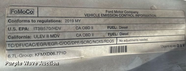 image for item DM5526 2019 Ford F550 Crew Cab flatbed truck