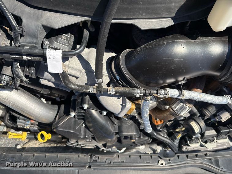 image for item DM5526 2019 Ford F550 Crew Cab flatbed truck