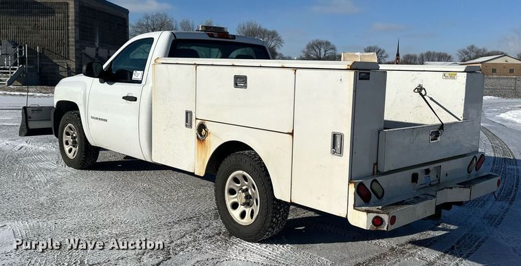 image for item DN0941 2011 Chevrolet Silverado 1500 utility bed pickup truck