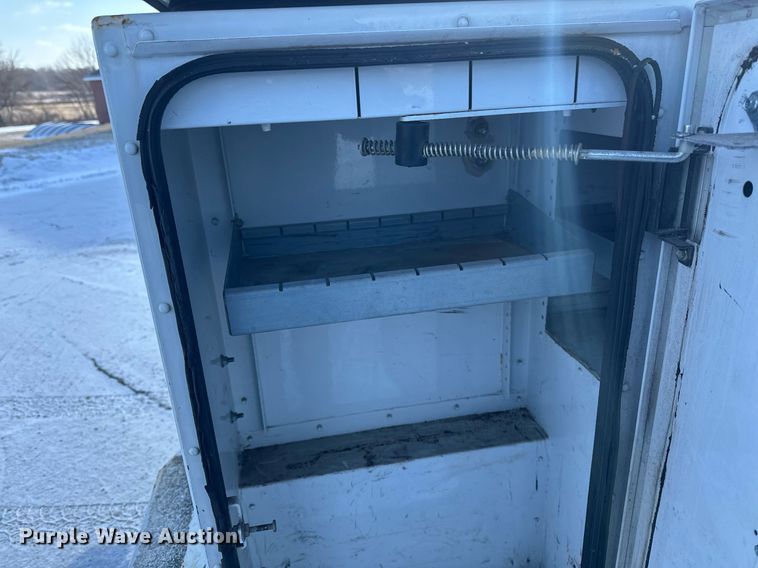 image for item DN0941 2011 Chevrolet Silverado 1500 utility bed pickup truck