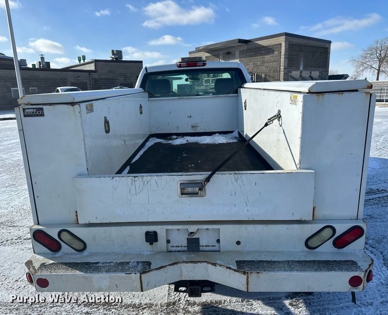 image for item DN0941 2011 Chevrolet Silverado 1500 utility bed pickup truck