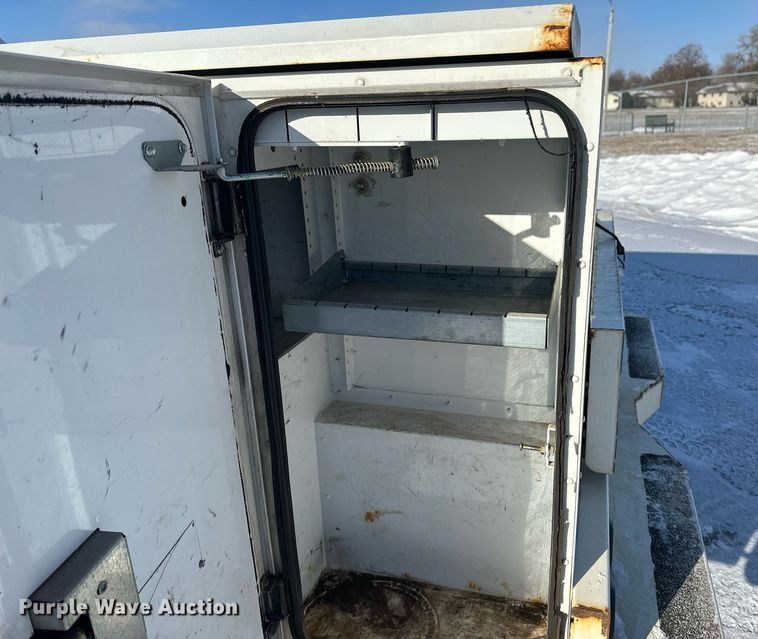 image for item DN0941 2011 Chevrolet Silverado 1500 utility bed pickup truck