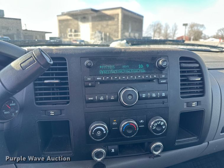 image for item DN0941 2011 Chevrolet Silverado 1500 utility bed pickup truck