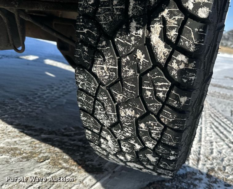 image for item DN0941 2011 Chevrolet Silverado 1500 utility bed pickup truck