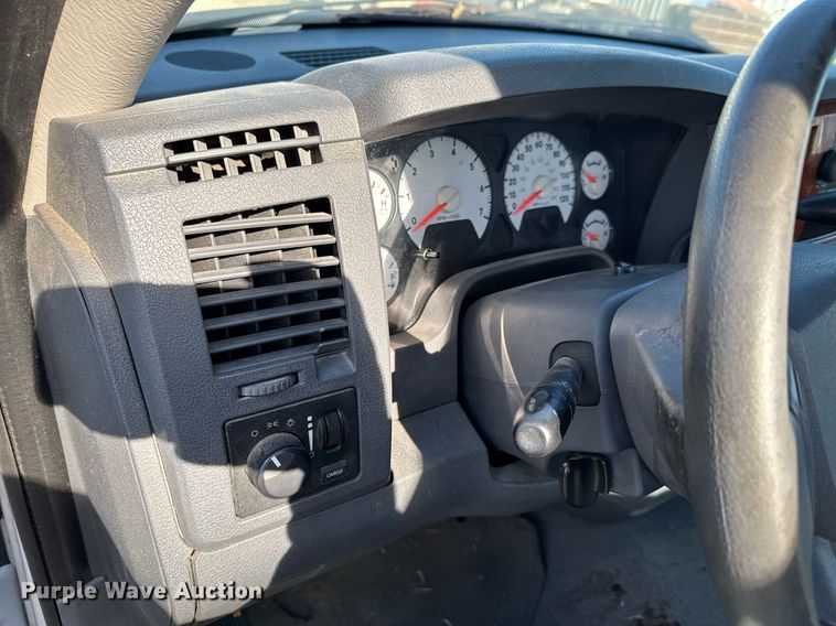 image for item DO0048 2006 Dodge Ram 1500 pickup truck