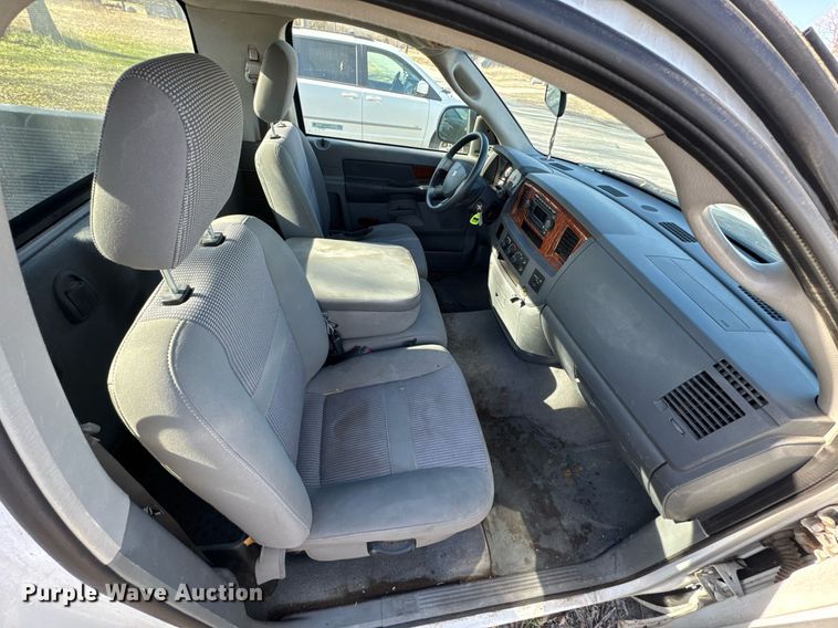 image for item DO0048 2006 Dodge Ram 1500 pickup truck