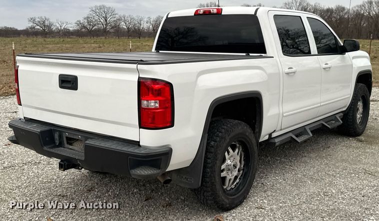 image for item DO0210 2017 GMC Sierra 1500 Crew Cab pickup truck