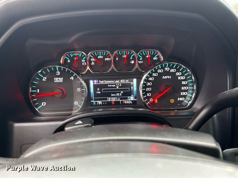 image for item DO0210 2017 GMC Sierra 1500 Crew Cab pickup truck