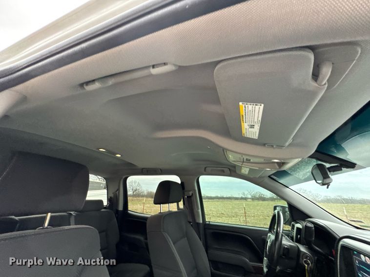 image for item DO0210 2017 GMC Sierra 1500 Crew Cab pickup truck